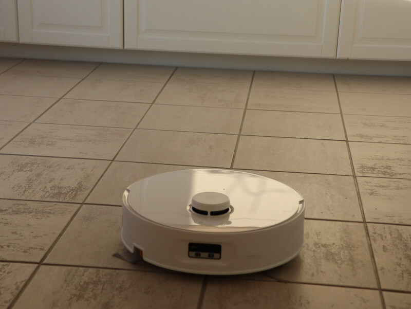 AI Roborock Qrevo Curv 2 Flow støvsuger robotstøvsuger robot Roller shield edge-adaptive dual anti-tangle multifunctional dock.JPG
